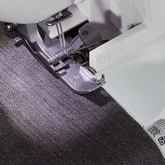 Brother 3034DWT Overlocker 2 Brother 3034DWT Overlocker - Image 2