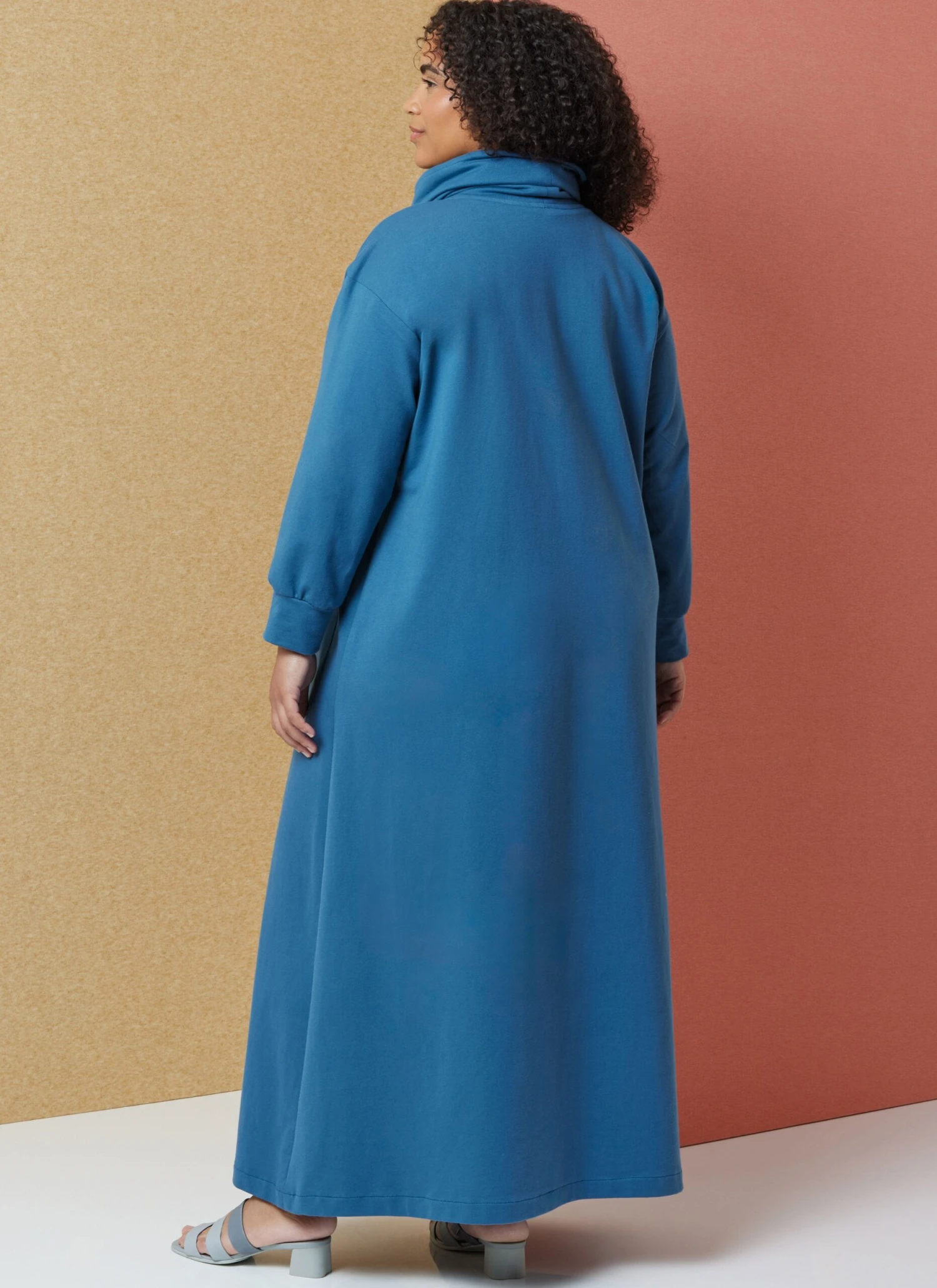 Butterick Sewing Pattern B7014 Misses' / Women's Lounge Dress, Top And Pants 6 Butterick Sewing Pattern B7014 Misses' / Women's Lounge Dress, Top And Pants - Image 6