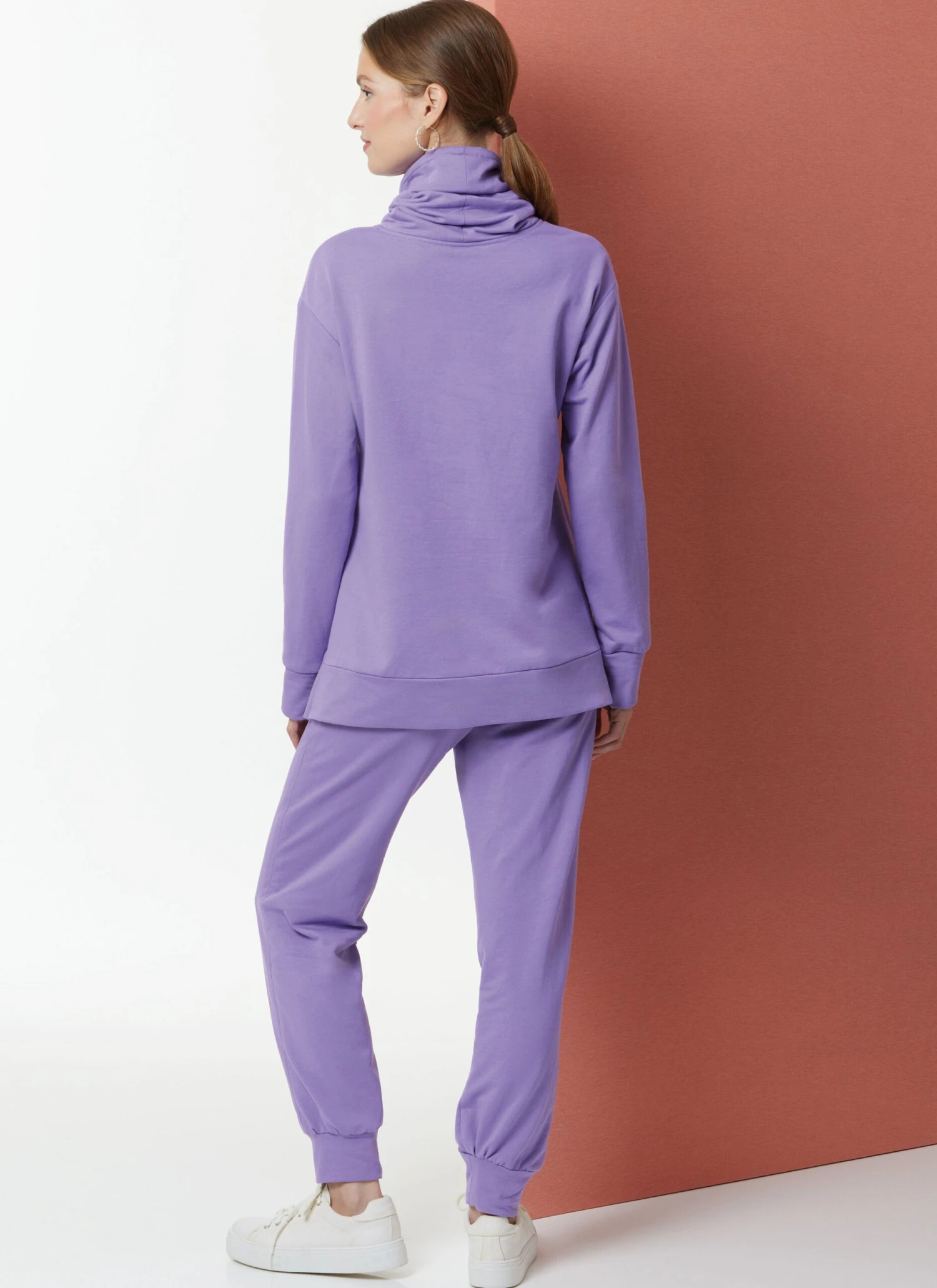 Butterick Sewing Pattern B7014 Misses' / Women's Lounge Dress, Top And Pants 3 Butterick Sewing Pattern B7014 Misses' / Women's Lounge Dress, Top And Pants - Image 3