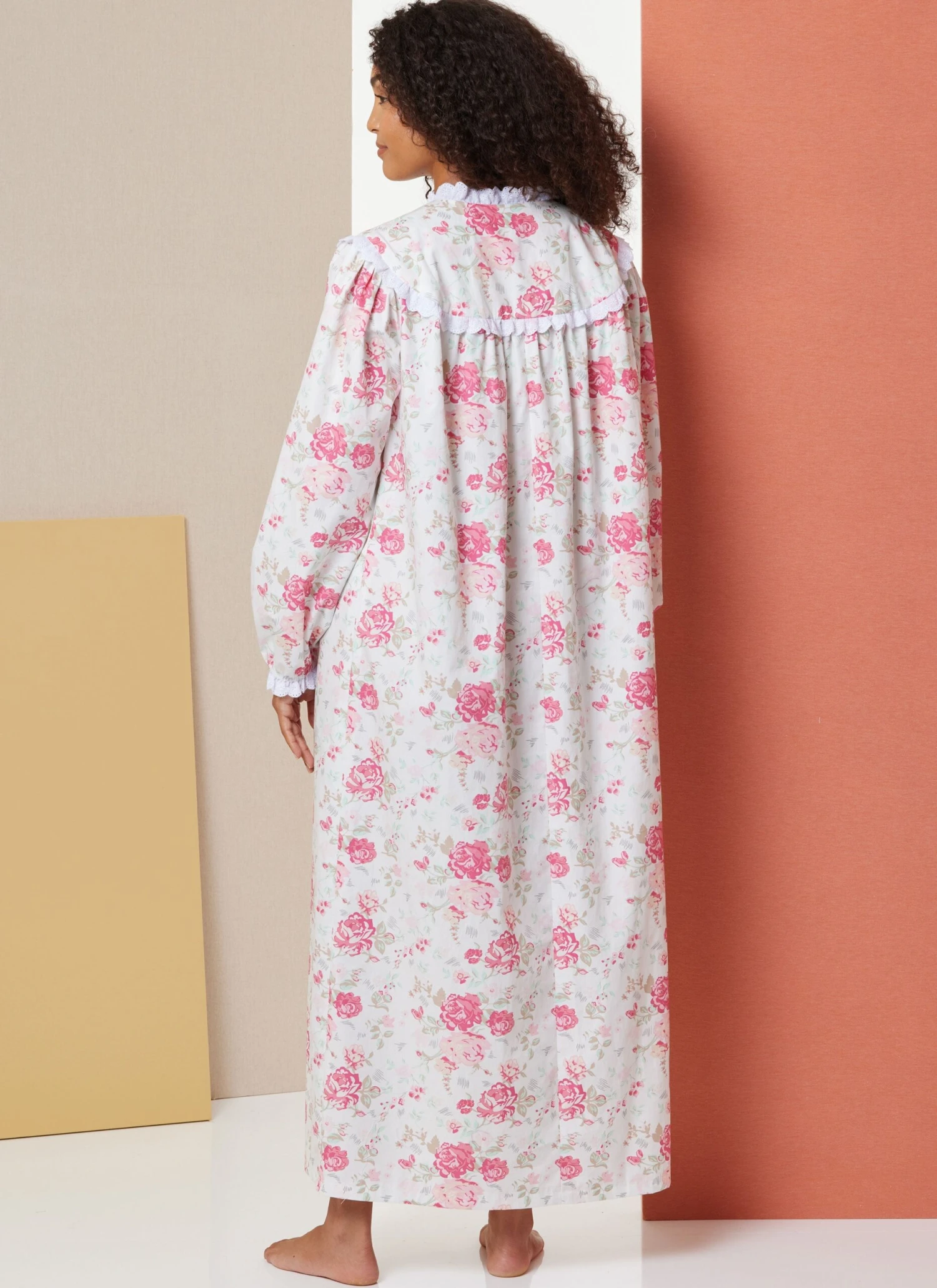 Butterick Sewing Pattern B7015 Misses' Nightgown 3 Butterick Sewing Pattern B7015 Misses' Nightgown - Image 3