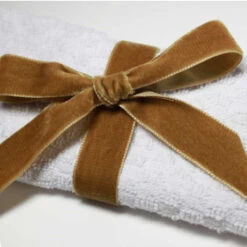Berisfords Velvet Ribbon, Light Brown