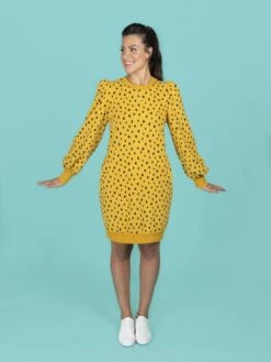 Tilly And The Buttons Billie Sweatshirt And Dress Pattern -Jaycotts Shop Billie sweater dress balloon sleeves 1