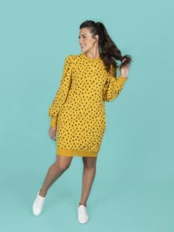 Tilly And The Buttons Billie Sweatshirt And Dress Pattern -Jaycotts Shop Billie sweater dress balloon sleeves 2