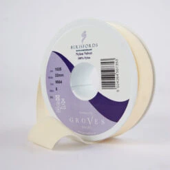 Berisfords Velvet Ribbon, Eggshell