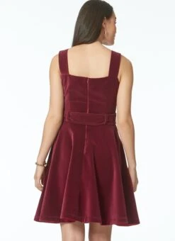 M7626 Dresses, Belt, Romper, And Jumpsuit With Pockets -Jaycotts Shop M7626 07