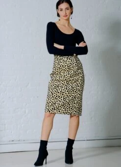 McCall's Sewing Pattern 8004 Skirt And Belt