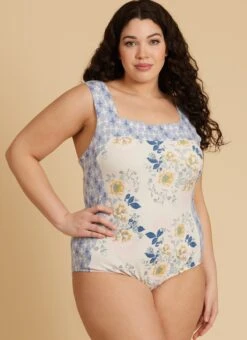 McCall's Sewing Pattern 8412 Women's Bodysuit, Robe, Shorts And Pants -Jaycotts Shop M8412 product hires 06