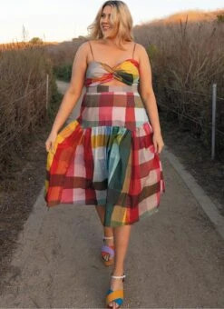 Know Me Sewing Pattern KM2073 Crop Top And Skirt By Alisha Grace -Jaycotts Shop ME2073 04