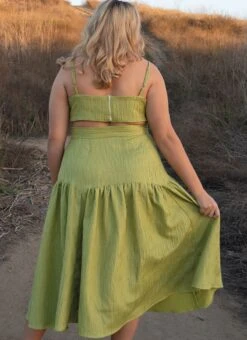 Know Me Sewing Pattern KM2073 Crop Top And Skirt By Alisha Grace -Jaycotts Shop ME2073 05