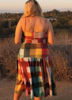 Know Me Sewing Pattern KM2073 Crop Top And Skirt By Alisha Grace -Jaycotts Shop ME2073 06