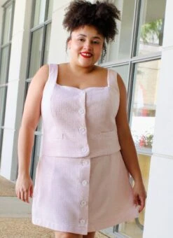 Know Me Sewing Pattern 2107 Misses' And Miss Petite Top And Skirt By Raven Maureen -Jaycotts Shop ME2107 01