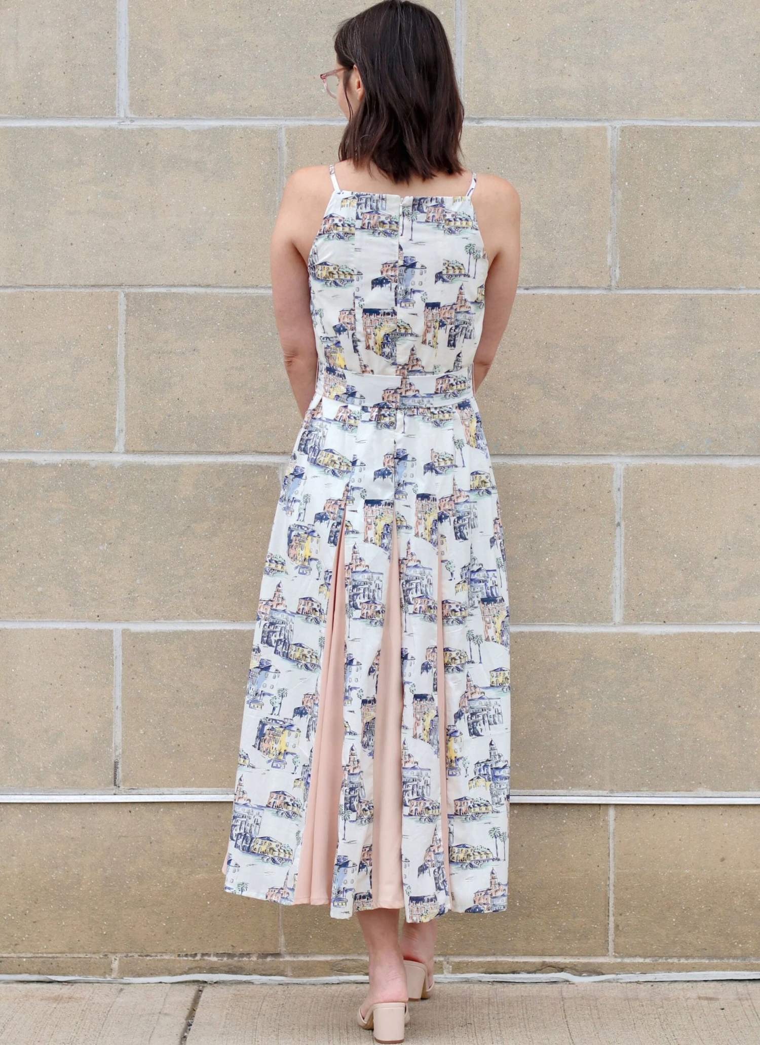 Know Me Sewing Pattern 2112 Misses' Dress And Belt By Holly Darling 6 Know Me Sewing Pattern 2112 Misses' Dress And Belt By Holly Darling - Image 6