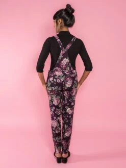 Tilly And The Buttons Mila Dungarees Pattern - 1019 25 Tilly And The Buttons Mila Dungarees Pattern - 1019 -Jaycotts Shop Mila dungarees sewing pattern 10