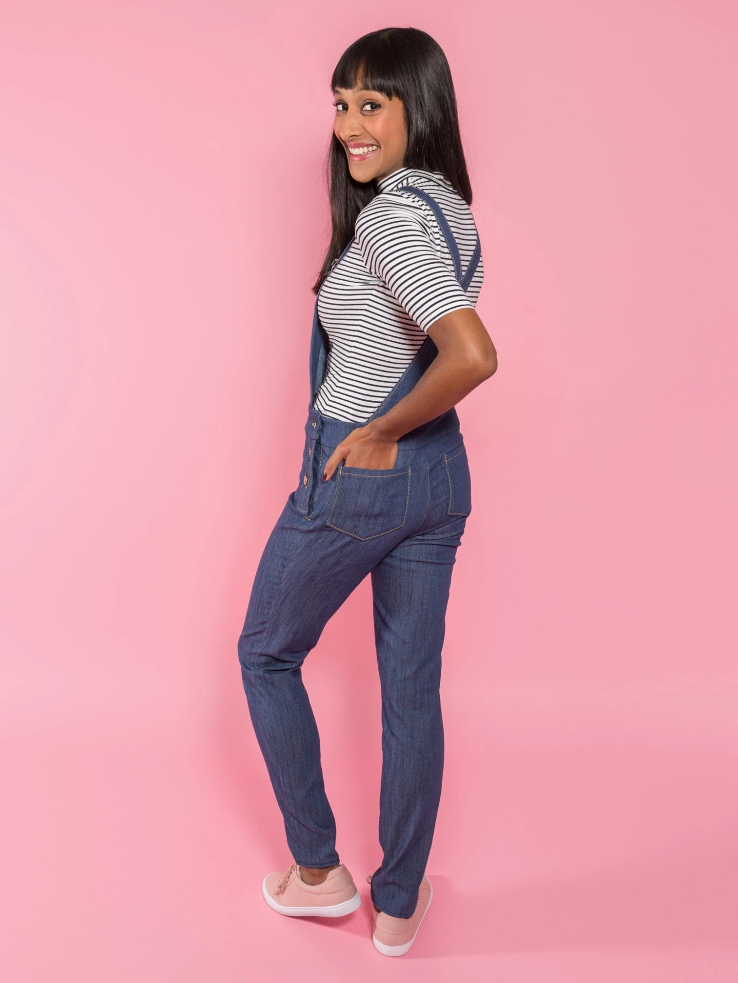 Tilly And The Buttons Mila Dungarees Pattern - 1019 5 Tilly And The Buttons Mila Dungarees Pattern - 1019 - Image 5