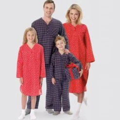 Simplicity Sewing Pattern 9211 Misses'/Men's/Boys'/Girls' Sleepwear