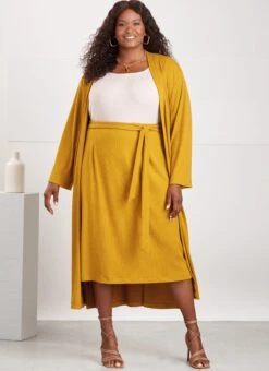 Simplicity 9717 Women's Knit Top, Cardigan And Skirt Sewing Pattern