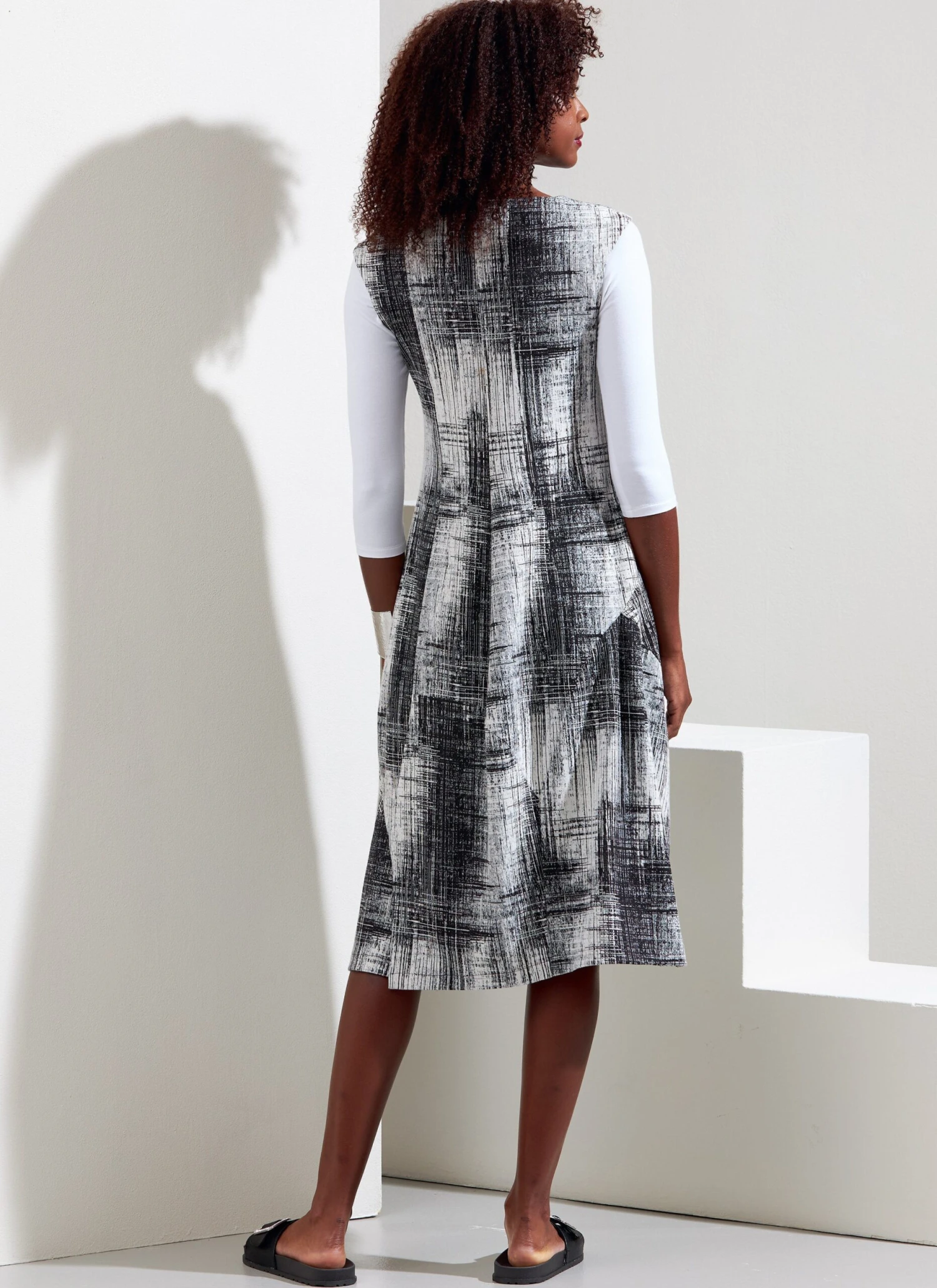 Vogue Sewing Pattern 1860 Misses' Dress And Knit Top 5 Vogue Sewing Pattern 1860 Misses' Dress And Knit Top - Image 5