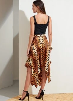 Vogue Sewing Pattern 1872 Misses' Skirts -Jaycotts Shop V1872 product hires 04