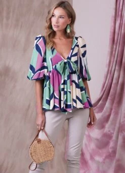 Vogue Sewing Pattern V1940 Misses' Tops -Jaycotts Shop V1940 product hires 03