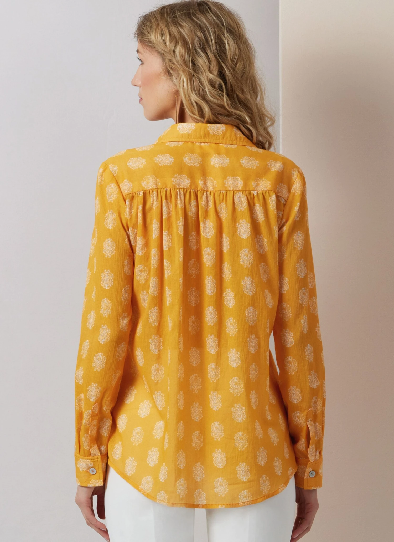 Vogue Sewing Pattern 2031 Blouses 5 Vogue Sewing Pattern 2031 Blouses - Image 5