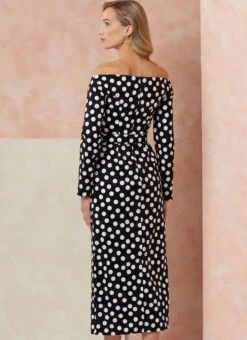 Vogue Sewing Pattern 2105 Sheath Dress With Petite Lines -Jaycotts Shop V2105 06