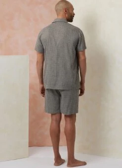 Vogue Sewing Pattern 2121 Men's Pajamas -Jaycotts Shop V2121 07