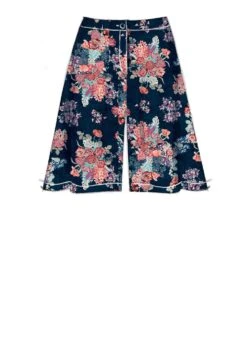 M7475 Misses' Flared Skirts, Shorts And Culottes 17 M7475 Misses' Flared Skirts, Shorts And Culottes -Jaycotts Shop m7475 05